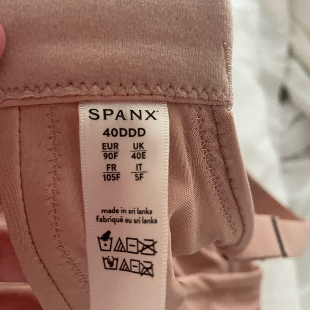 Spanx 40DDD bra